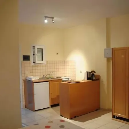 Aparthotel Helena's Livathos (Kefalonia)